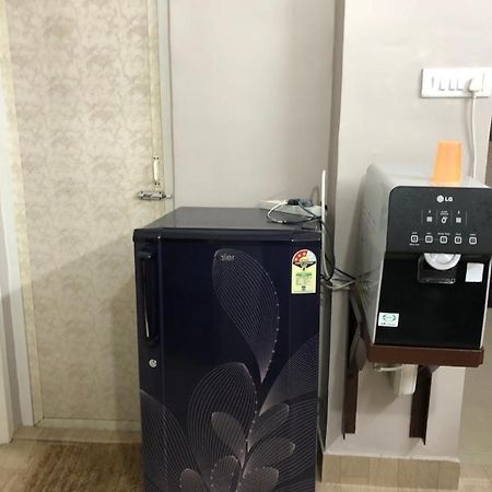 Avvairam Service Apartment - C9 شيناي الغرفة الصورة